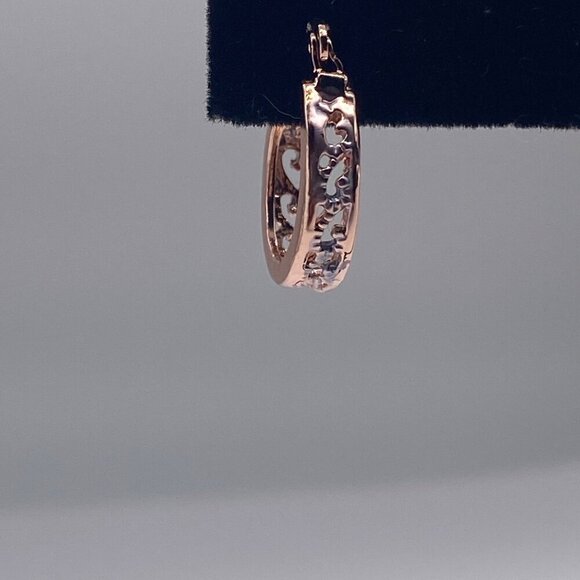 Women's Hoop Earrings Gold Platinum Filled Rose Gold & Sliver Tone - Picture 4 of 13